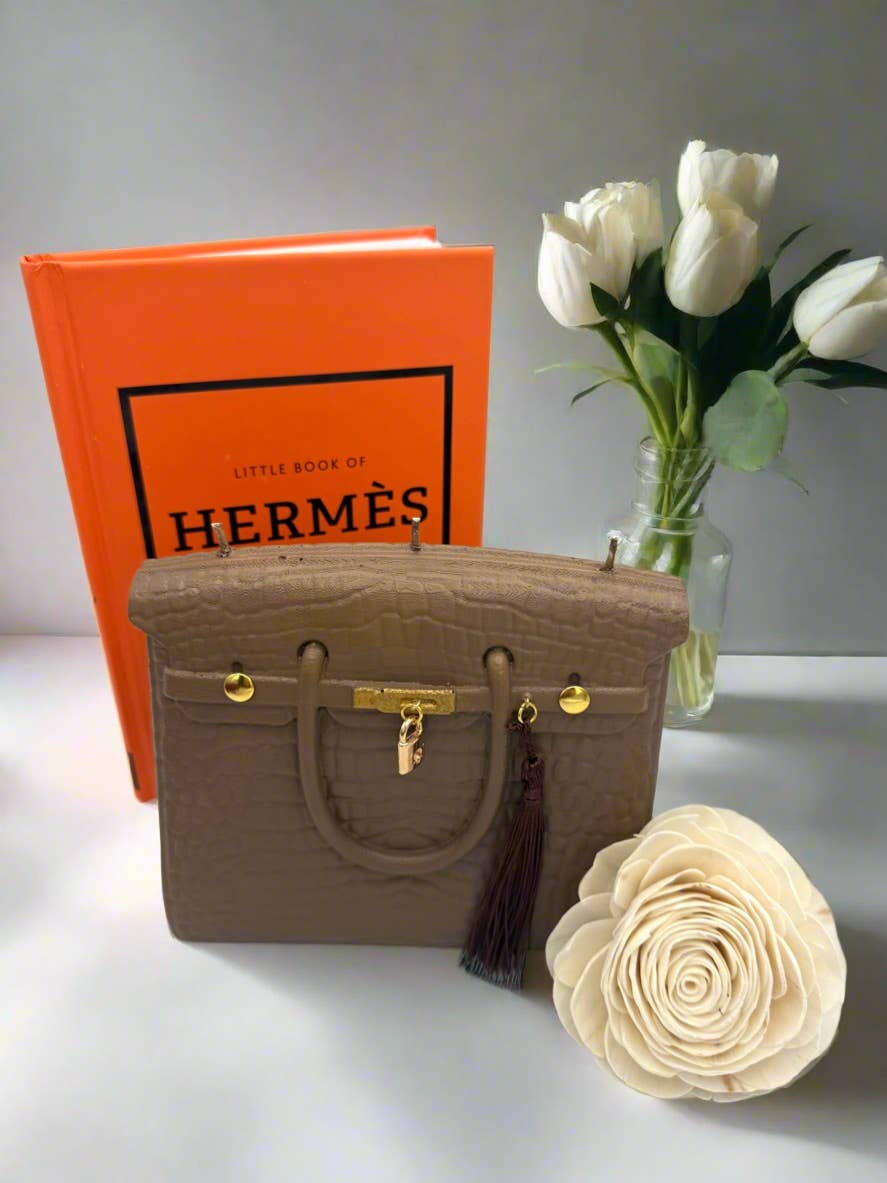 Luxury Purse Candle