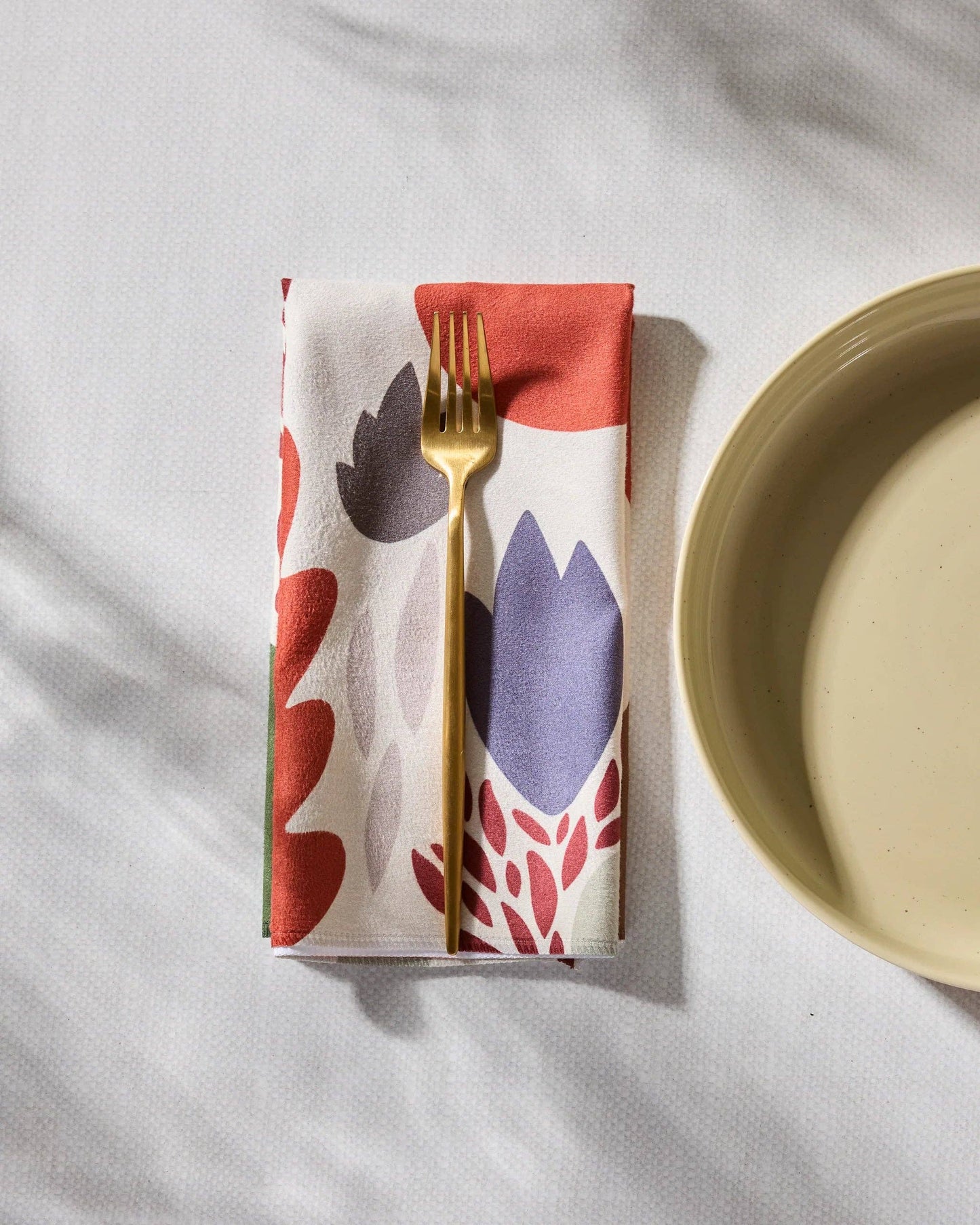 Cut Paper Leaves Cream Dinner Napkins
